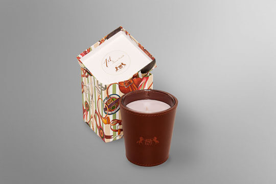 produktfoto-kerze-mit-verpackung-1