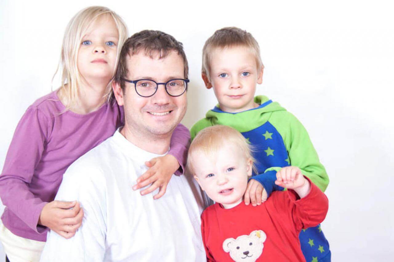 Beispielfoto Familienfoto - Eltern und Kinder Porträt vom Fotograf Freising