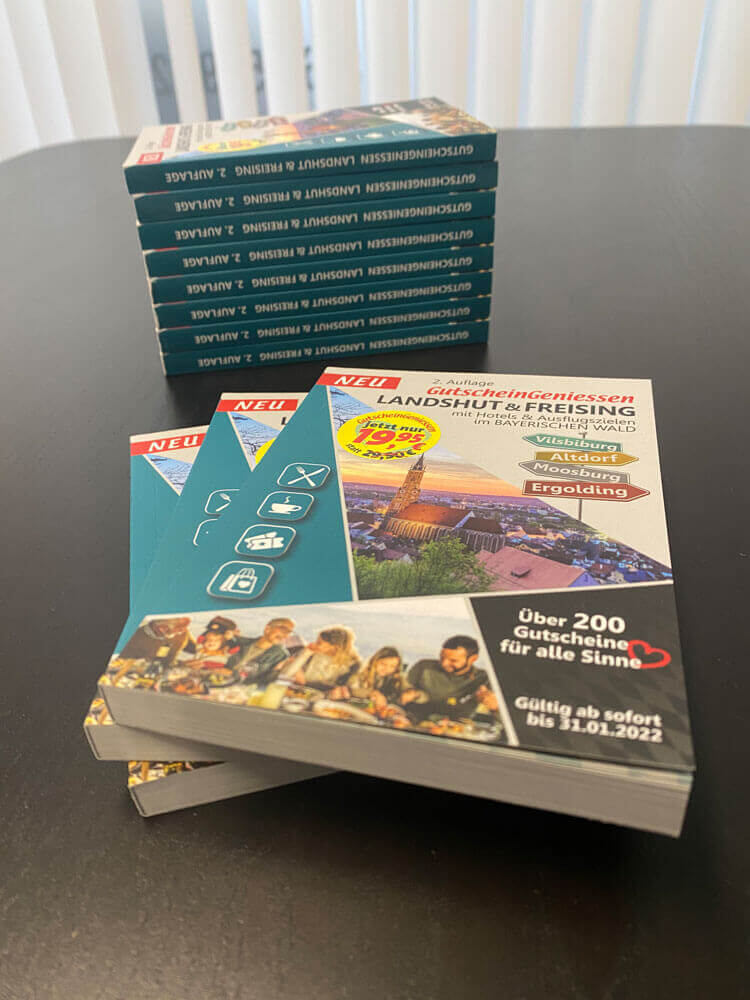 Das Gutscheinbuch 2022 für Landshut und Freising ist da - Jetzt zum günstigen Vorteilspreis bei People-Pictures kaufen